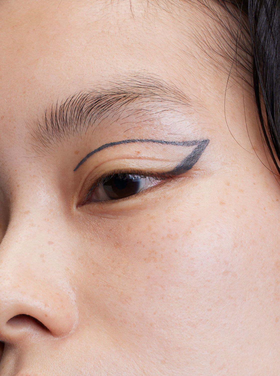 EYE OPENING LINER / Dark Gray