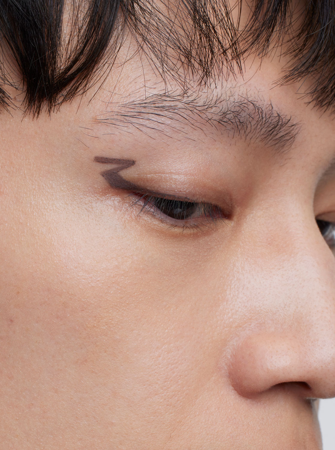 EYE OPENING LINER / Gray