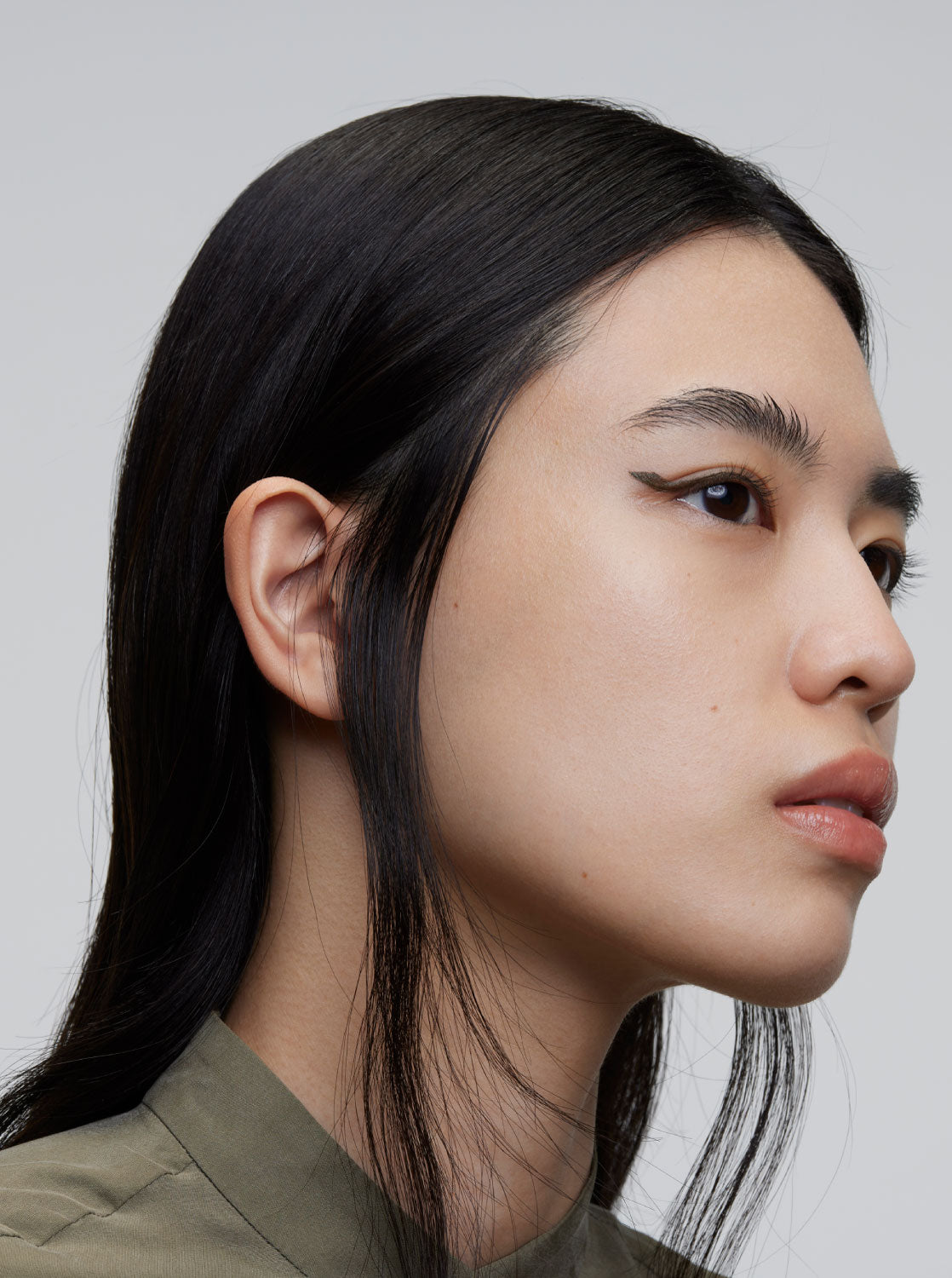 EYE OPENING LINER / Khaki