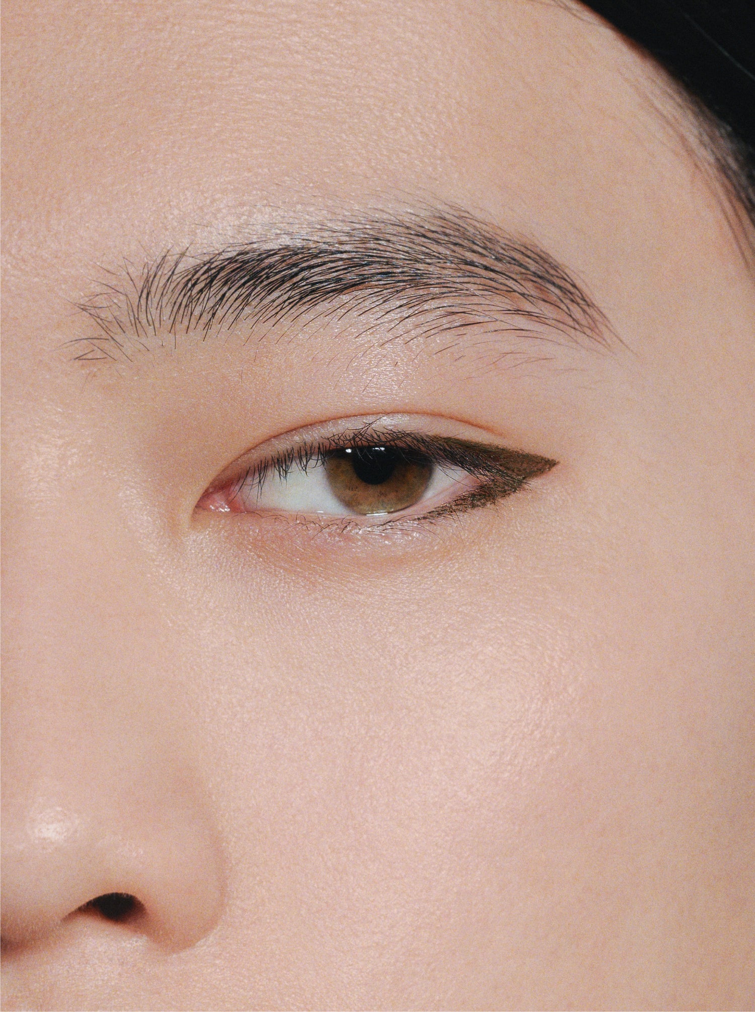 EYE OPENING LINER / Khaki