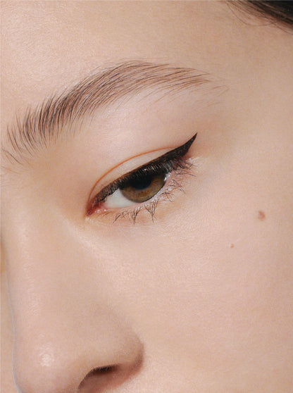 EYE OPENING LINER / Brown Black